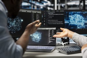 IA além dos agentes: por que decisões estratégicas exigem arquitetura, não apenas automação