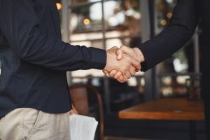 O que é cross selling? Como aumentar o ticket médio com venda cruzada